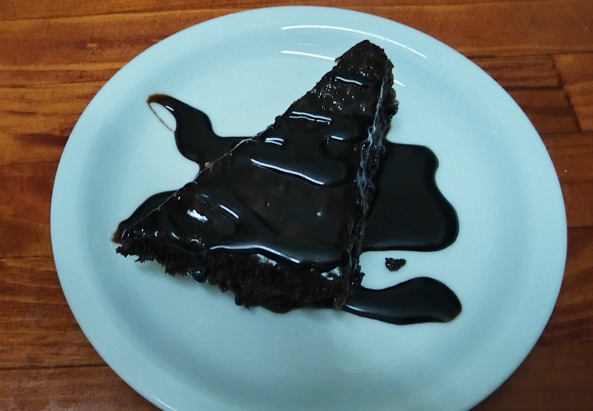 Chocolate cake 2.00€