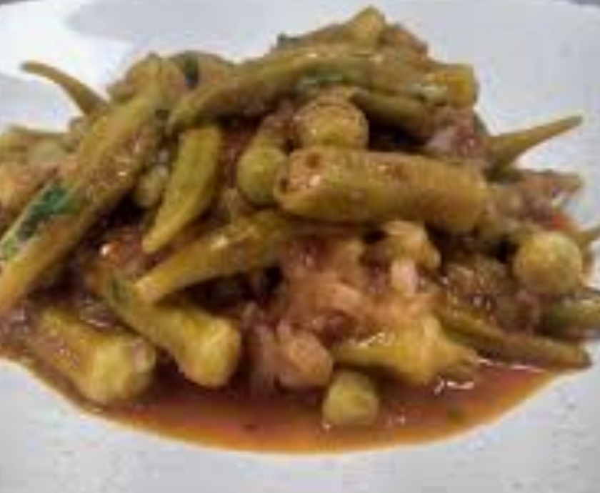 okra , μπάμιες  6.50€