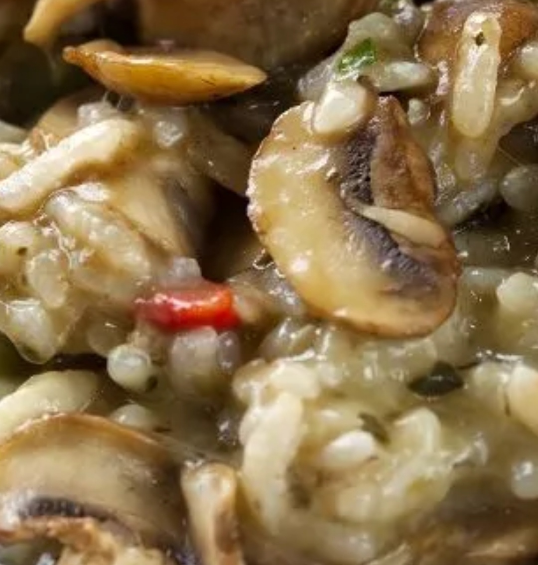 rice, mushrooms,,, 6.50€ ,, ρύζι με μανιτάρια 