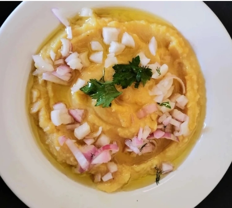 Fava -split peas- 4.50€. φαβα