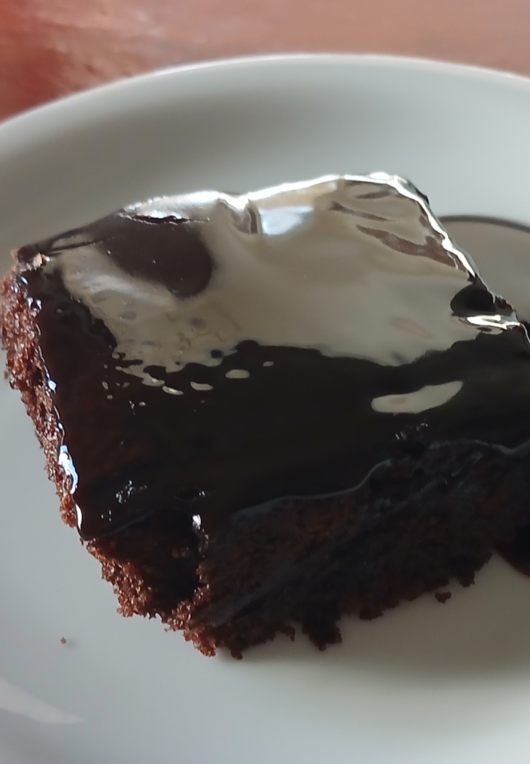 Chocolate cake ,,2.50€,,σοκολατοπιτα